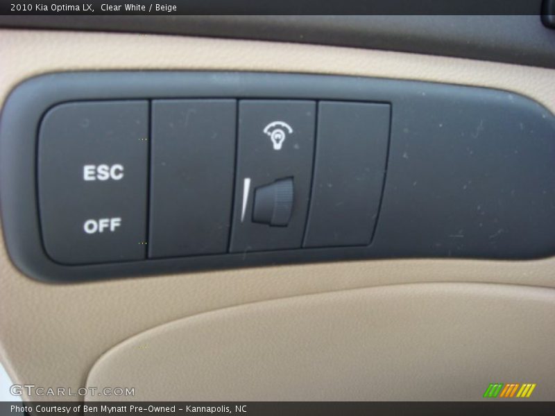 Clear White / Beige 2010 Kia Optima LX