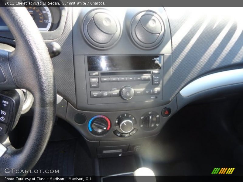 Summit White / Charcoal 2011 Chevrolet Aveo LT Sedan