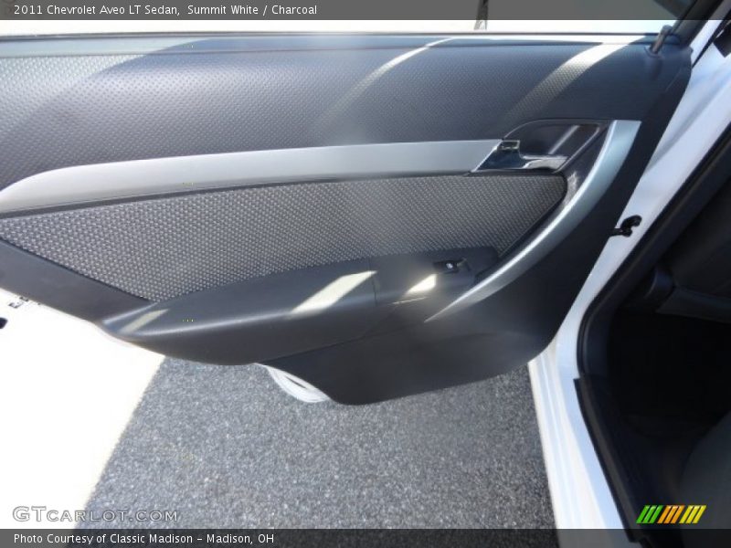 Summit White / Charcoal 2011 Chevrolet Aveo LT Sedan