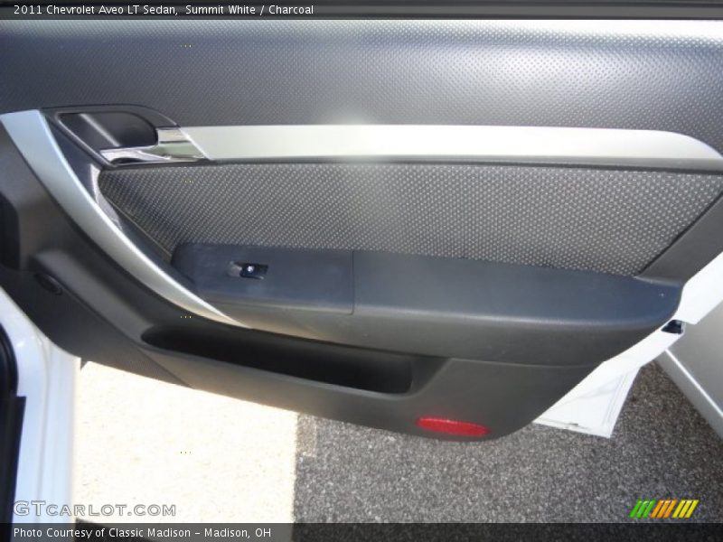 Summit White / Charcoal 2011 Chevrolet Aveo LT Sedan