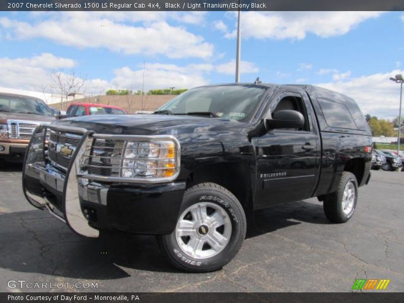 Black / Light Titanium/Ebony Black 2007 Chevrolet Silverado 1500 LS Regular Cab 4x4