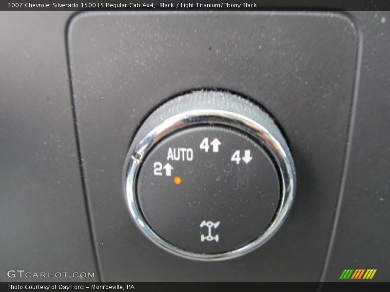 Black / Light Titanium/Ebony Black 2007 Chevrolet Silverado 1500 LS Regular Cab 4x4