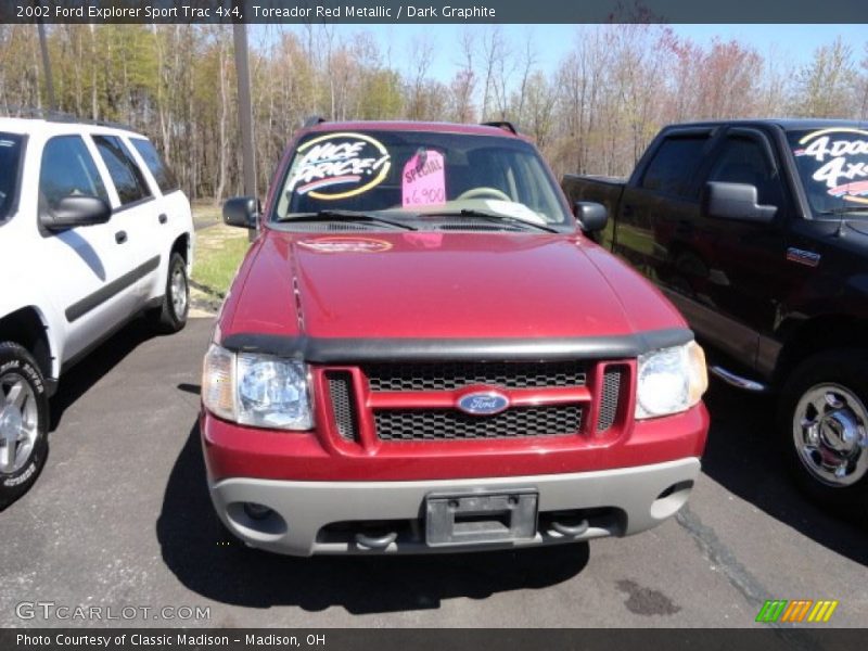 Toreador Red Metallic / Dark Graphite 2002 Ford Explorer Sport Trac 4x4