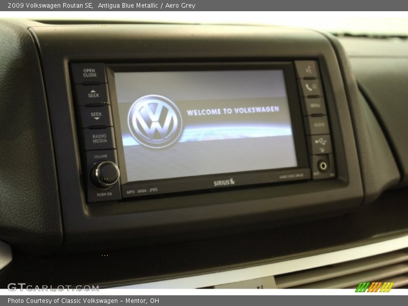 Antigua Blue Metallic / Aero Grey 2009 Volkswagen Routan SE
