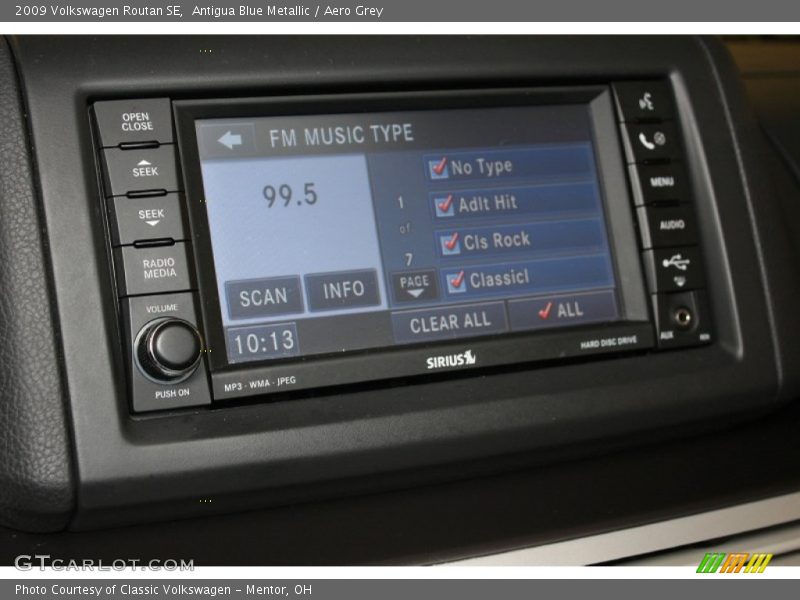 Antigua Blue Metallic / Aero Grey 2009 Volkswagen Routan SE