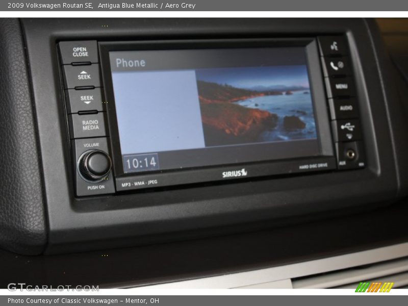 Antigua Blue Metallic / Aero Grey 2009 Volkswagen Routan SE