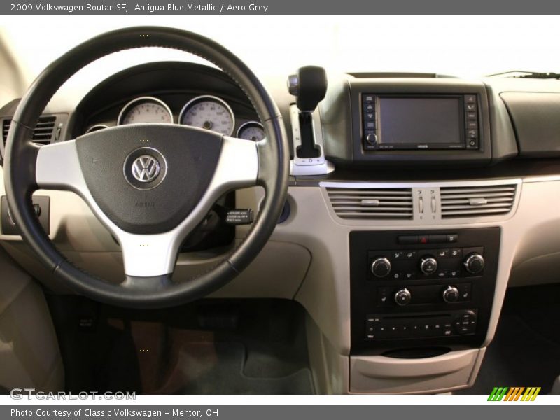 Antigua Blue Metallic / Aero Grey 2009 Volkswagen Routan SE