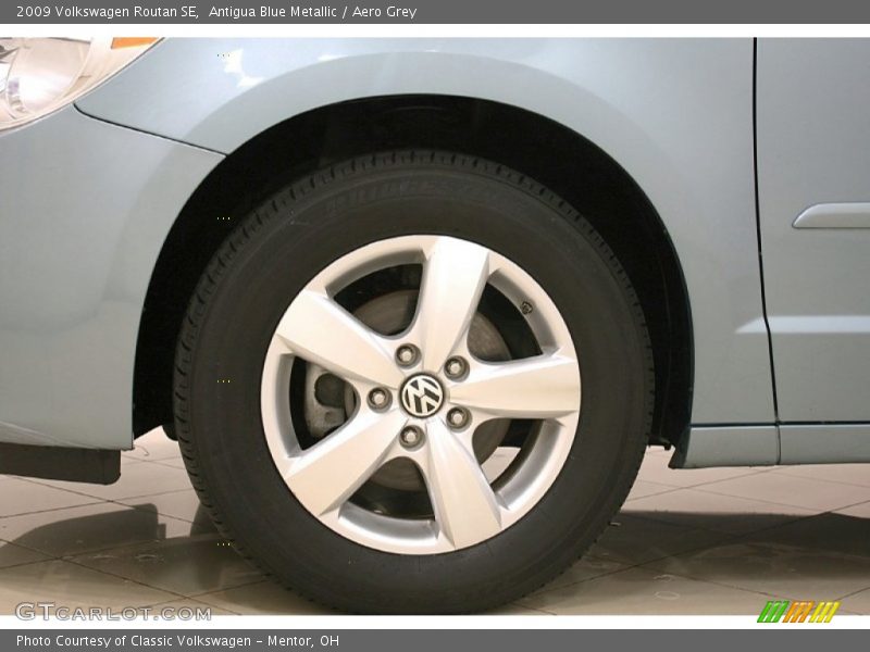 Antigua Blue Metallic / Aero Grey 2009 Volkswagen Routan SE