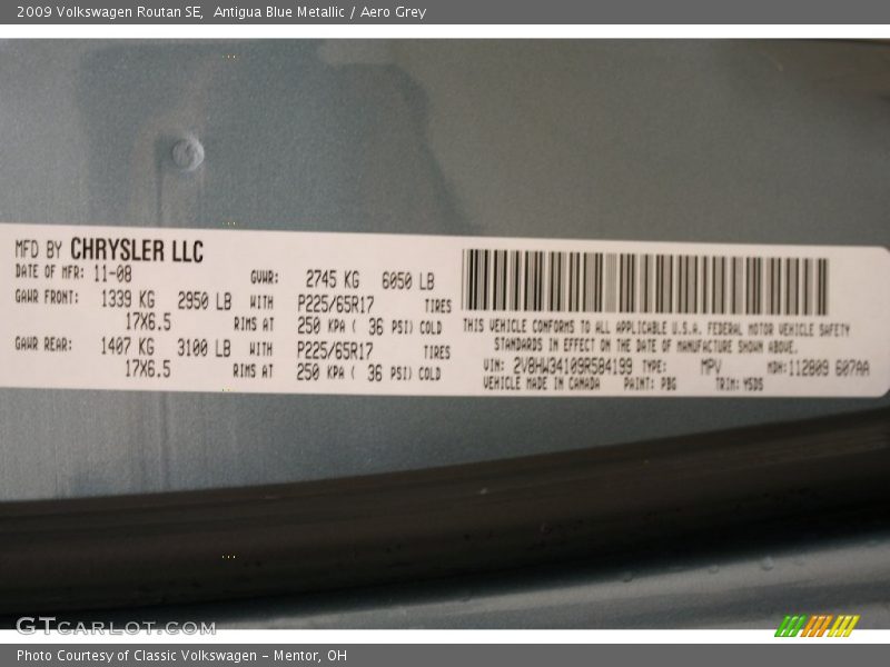 Antigua Blue Metallic / Aero Grey 2009 Volkswagen Routan SE