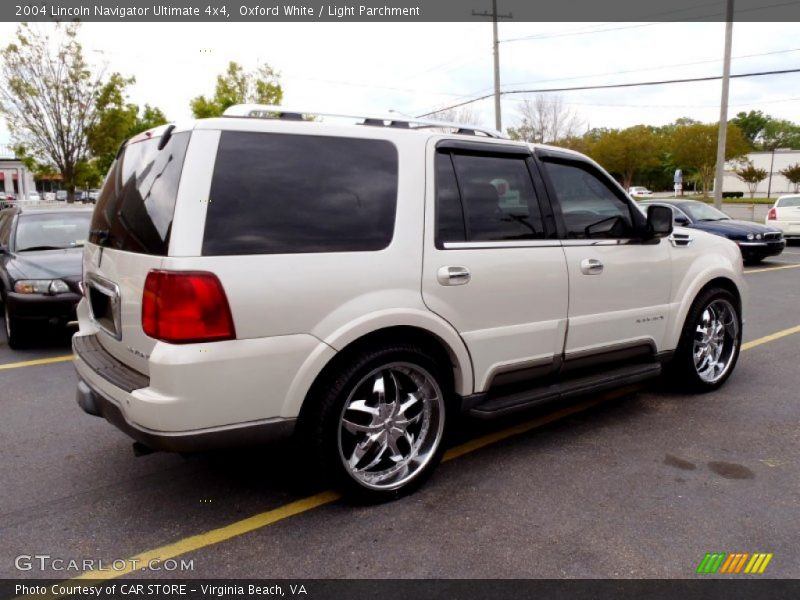 Oxford White / Light Parchment 2004 Lincoln Navigator Ultimate 4x4