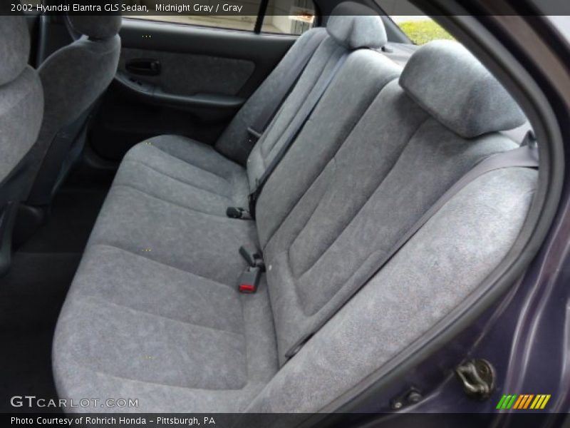 Midnight Gray / Gray 2002 Hyundai Elantra GLS Sedan