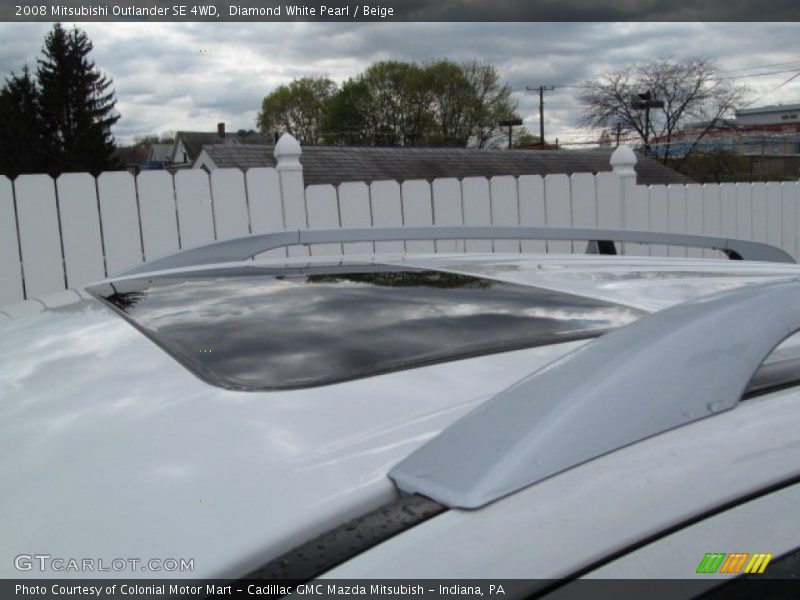 Diamond White Pearl / Beige 2008 Mitsubishi Outlander SE 4WD
