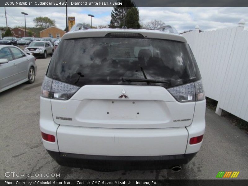 Diamond White Pearl / Beige 2008 Mitsubishi Outlander SE 4WD
