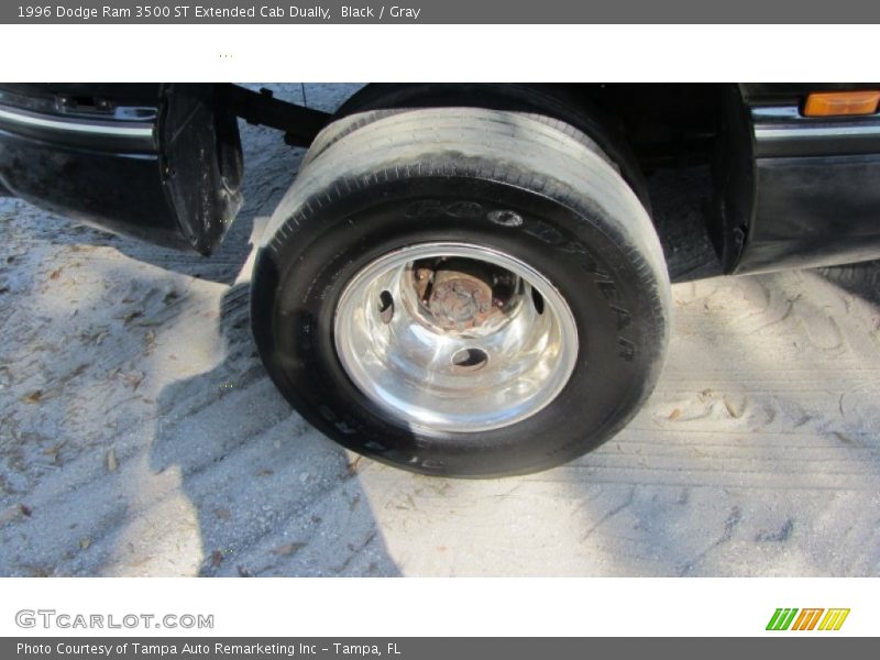 Black / Gray 1996 Dodge Ram 3500 ST Extended Cab Dually