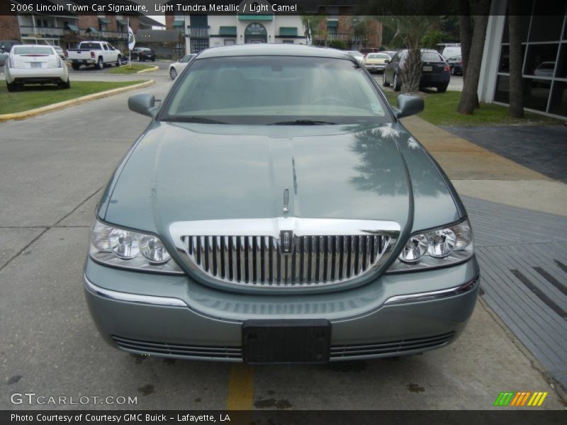 Light Tundra Metallic / Light Camel 2006 Lincoln Town Car Signature