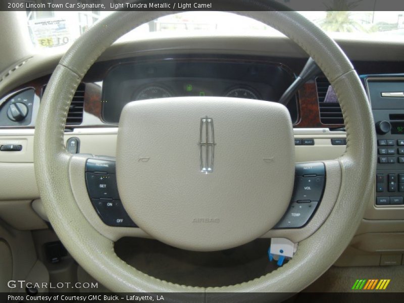 Light Tundra Metallic / Light Camel 2006 Lincoln Town Car Signature