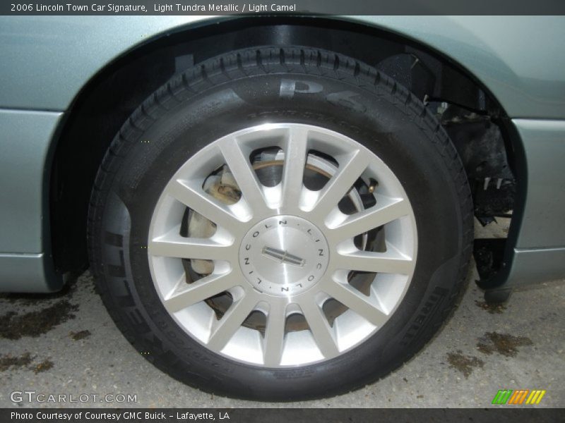 Light Tundra Metallic / Light Camel 2006 Lincoln Town Car Signature