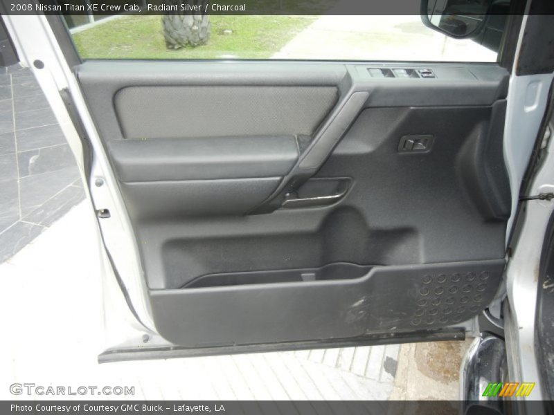 Radiant Silver / Charcoal 2008 Nissan Titan XE Crew Cab