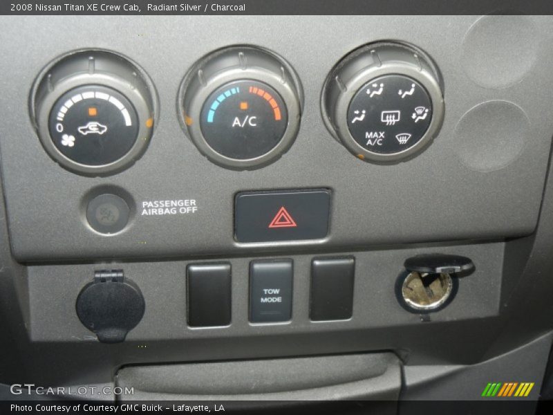 Radiant Silver / Charcoal 2008 Nissan Titan XE Crew Cab
