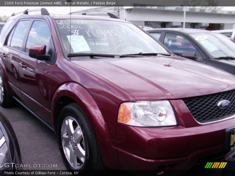Merlot Metallic / Pebble Beige 2006 Ford Freestyle Limited AWD