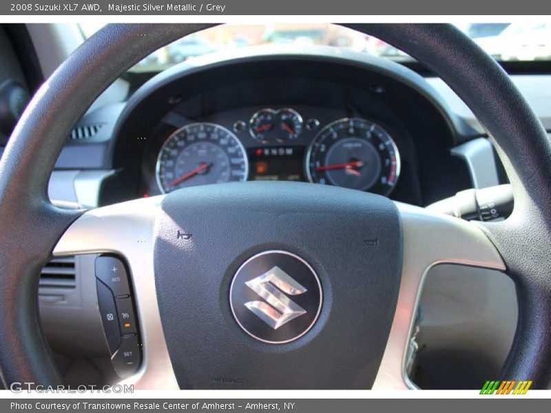 Majestic Silver Metallic / Grey 2008 Suzuki XL7 AWD