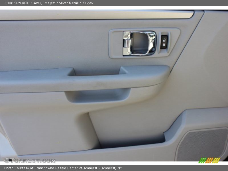 Majestic Silver Metallic / Grey 2008 Suzuki XL7 AWD