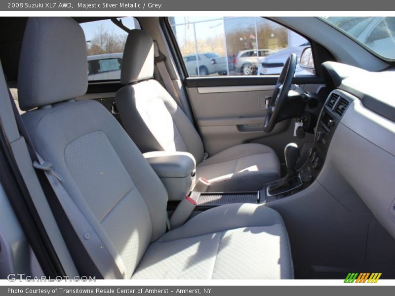 Majestic Silver Metallic / Grey 2008 Suzuki XL7 AWD