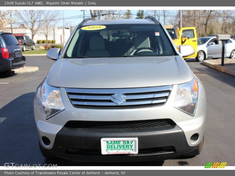 Majestic Silver Metallic / Grey 2008 Suzuki XL7 AWD