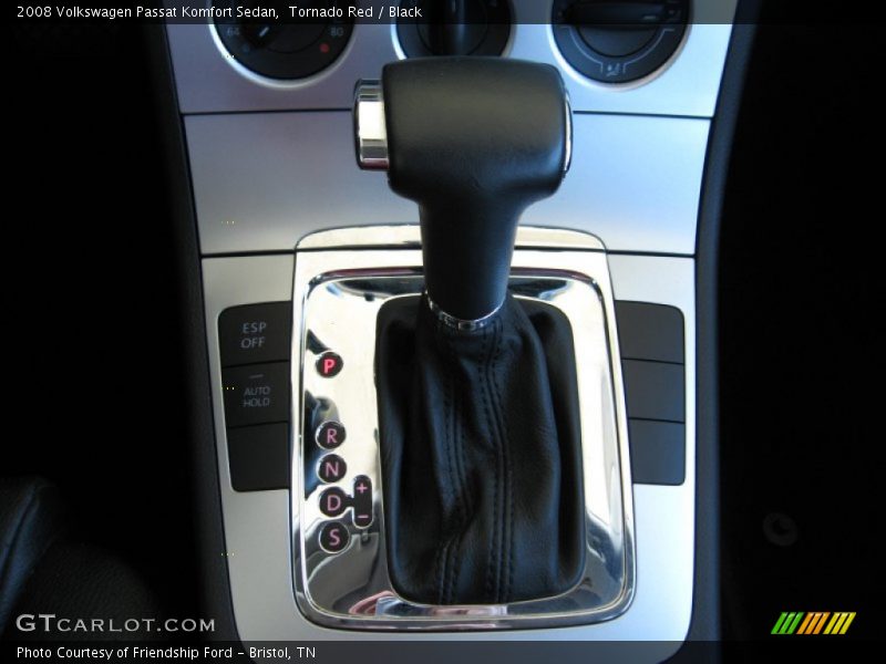 Tornado Red / Black 2008 Volkswagen Passat Komfort Sedan