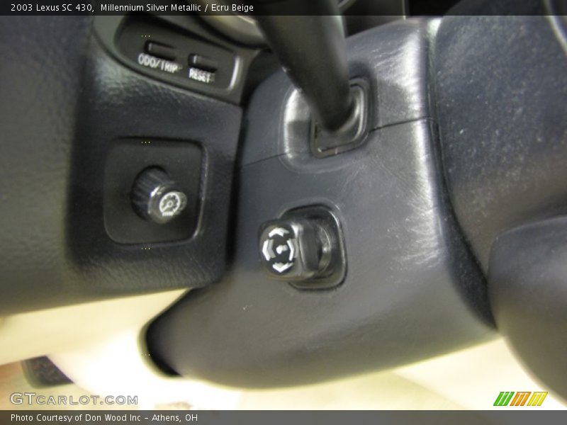 Millennium Silver Metallic / Ecru Beige 2003 Lexus SC 430