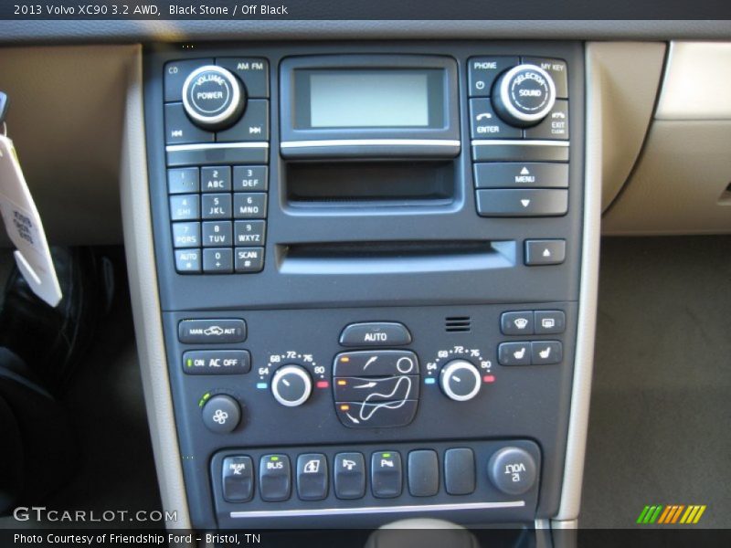 Controls of 2013 XC90 3.2 AWD