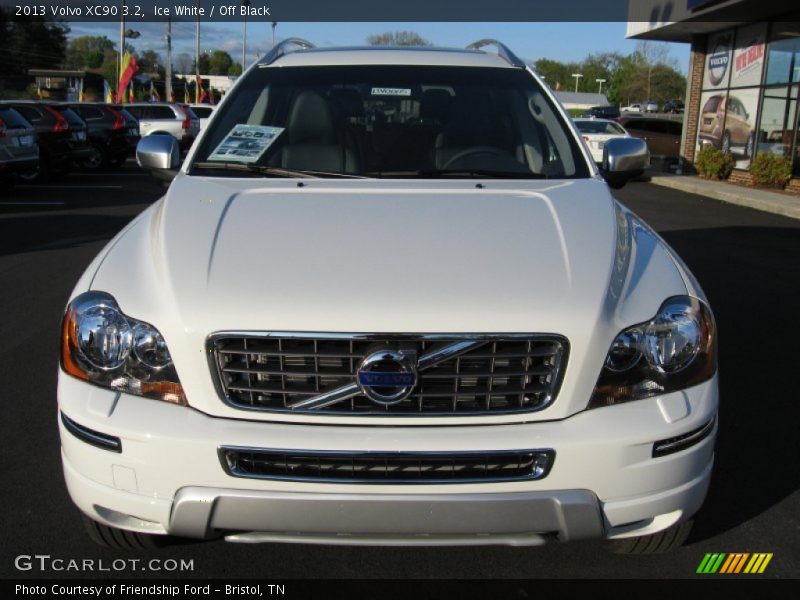 Ice White / Off Black 2013 Volvo XC90 3.2