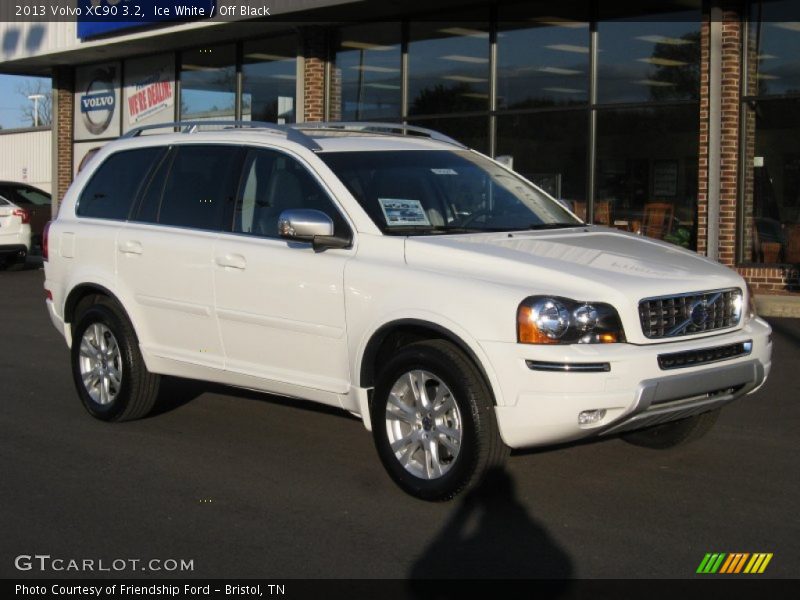 Ice White / Off Black 2013 Volvo XC90 3.2