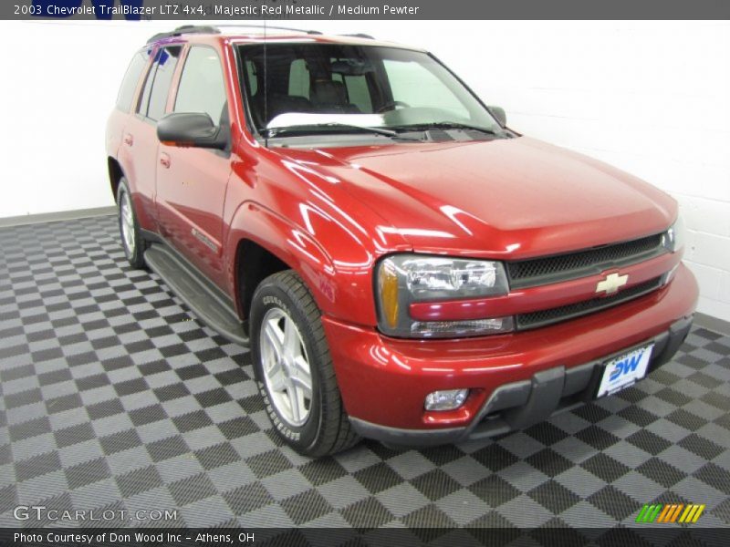 Majestic Red Metallic / Medium Pewter 2003 Chevrolet TrailBlazer LTZ 4x4