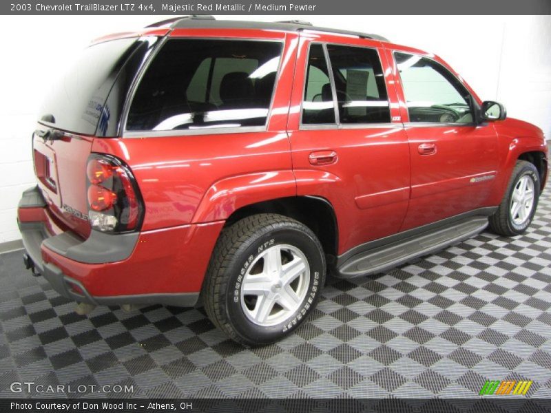 Majestic Red Metallic / Medium Pewter 2003 Chevrolet TrailBlazer LTZ 4x4