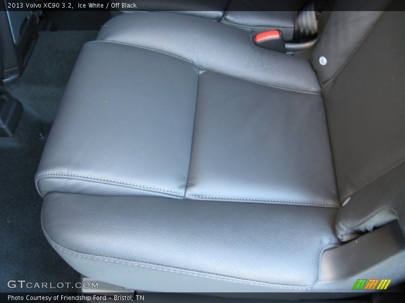 Rear Seat of 2013 XC90 3.2