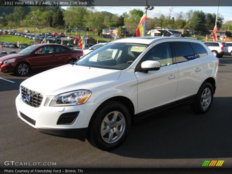 Ice White / Off Black 2012 Volvo XC60 3.2 AWD