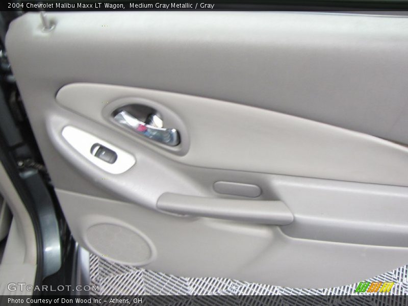 Medium Gray Metallic / Gray 2004 Chevrolet Malibu Maxx LT Wagon