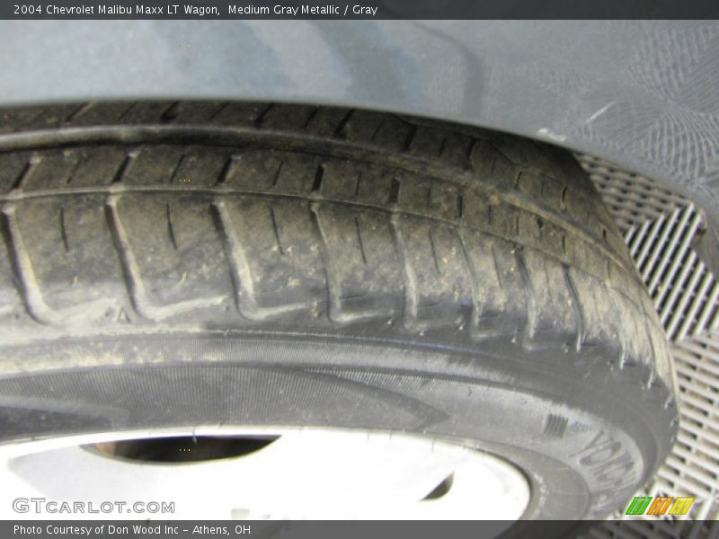 Medium Gray Metallic / Gray 2004 Chevrolet Malibu Maxx LT Wagon