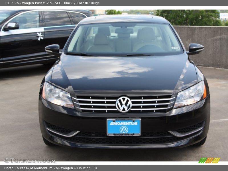 Black / Cornsilk Beige 2012 Volkswagen Passat 2.5L SEL