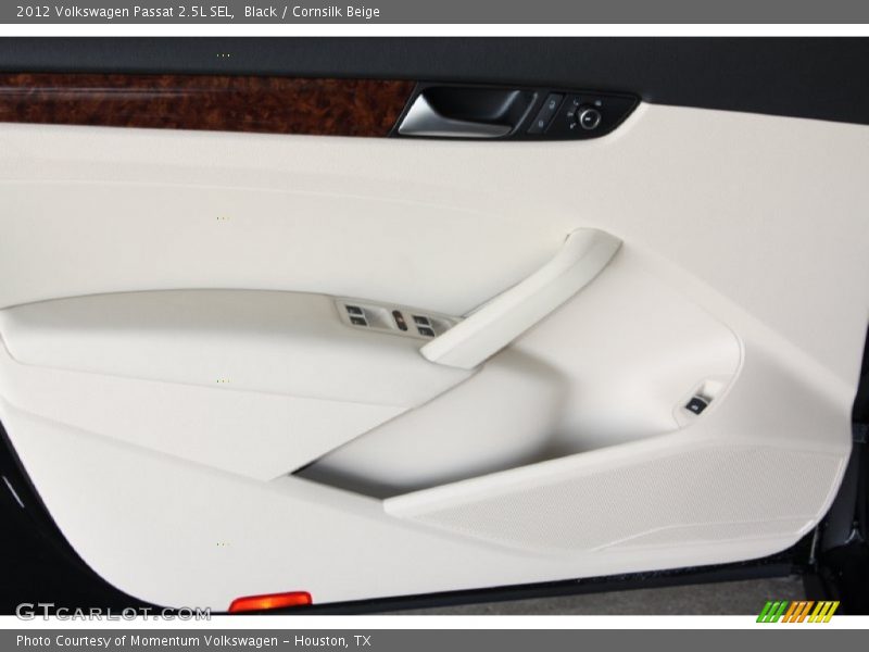 Black / Cornsilk Beige 2012 Volkswagen Passat 2.5L SEL