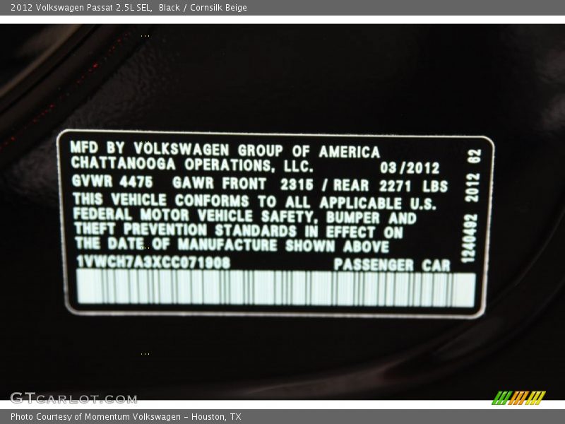 Black / Cornsilk Beige 2012 Volkswagen Passat 2.5L SEL