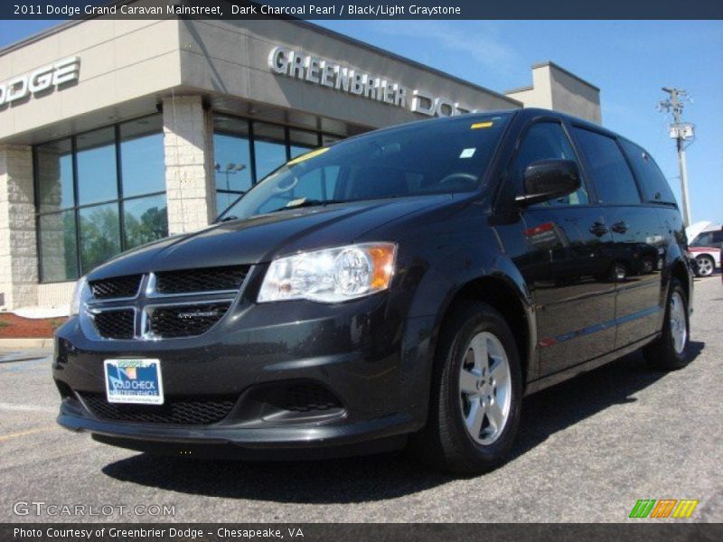 Dark Charcoal Pearl / Black/Light Graystone 2011 Dodge Grand Caravan Mainstreet