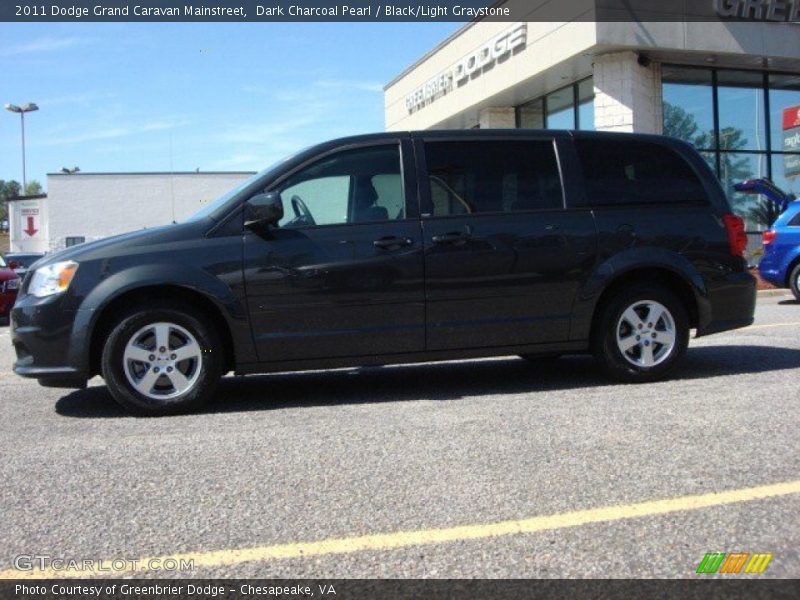 Dark Charcoal Pearl / Black/Light Graystone 2011 Dodge Grand Caravan Mainstreet