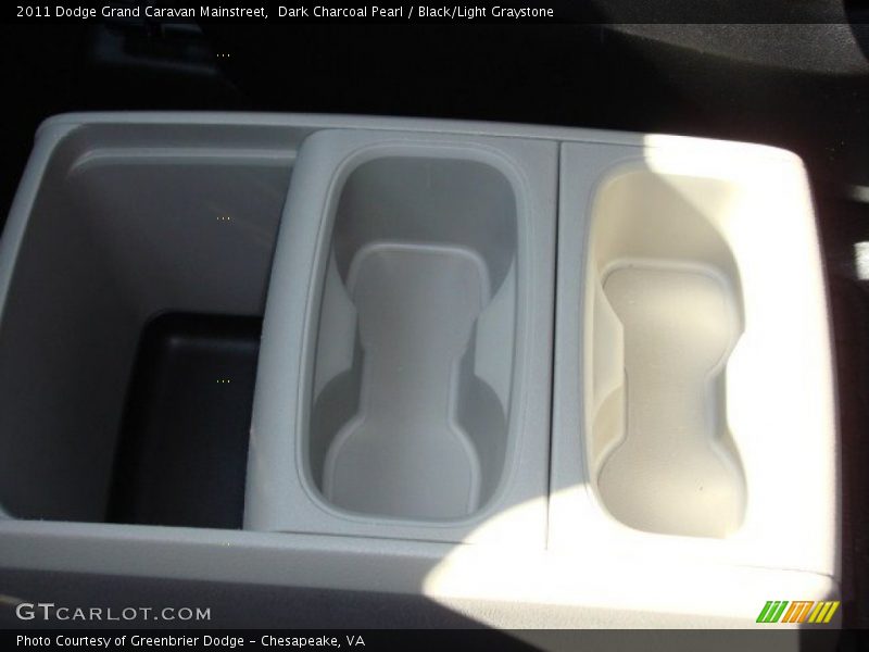 Dark Charcoal Pearl / Black/Light Graystone 2011 Dodge Grand Caravan Mainstreet