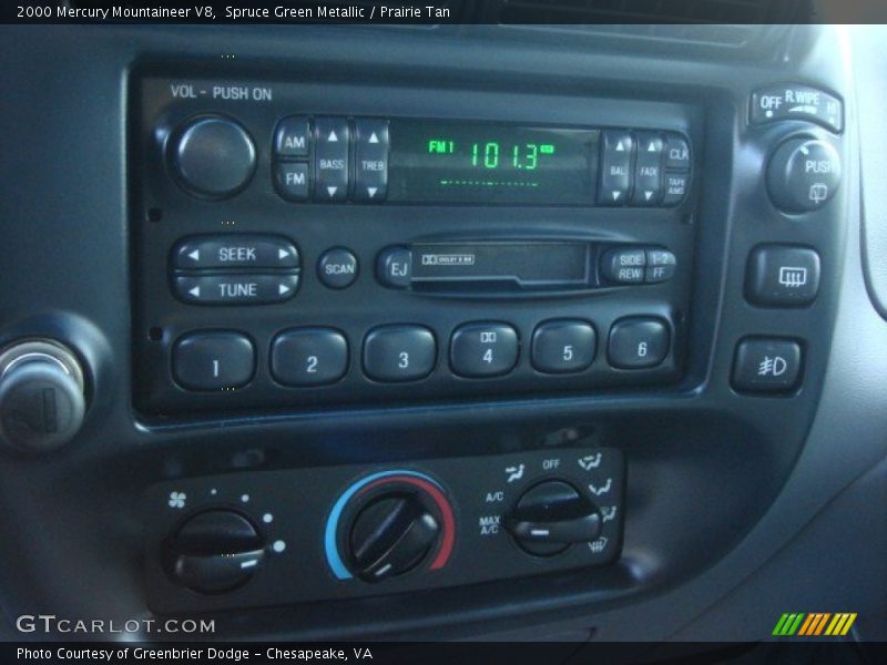 Spruce Green Metallic / Prairie Tan 2000 Mercury Mountaineer V8