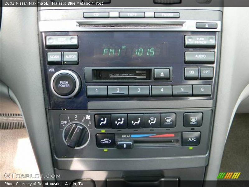 Majestic Blue Metallic / Frost 2002 Nissan Maxima SE