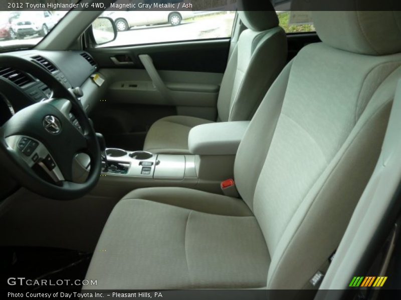 Magnetic Gray Metallic / Ash 2012 Toyota Highlander V6 4WD