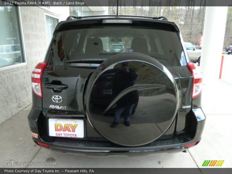 Black / Sand Beige 2012 Toyota RAV4 I4 4WD