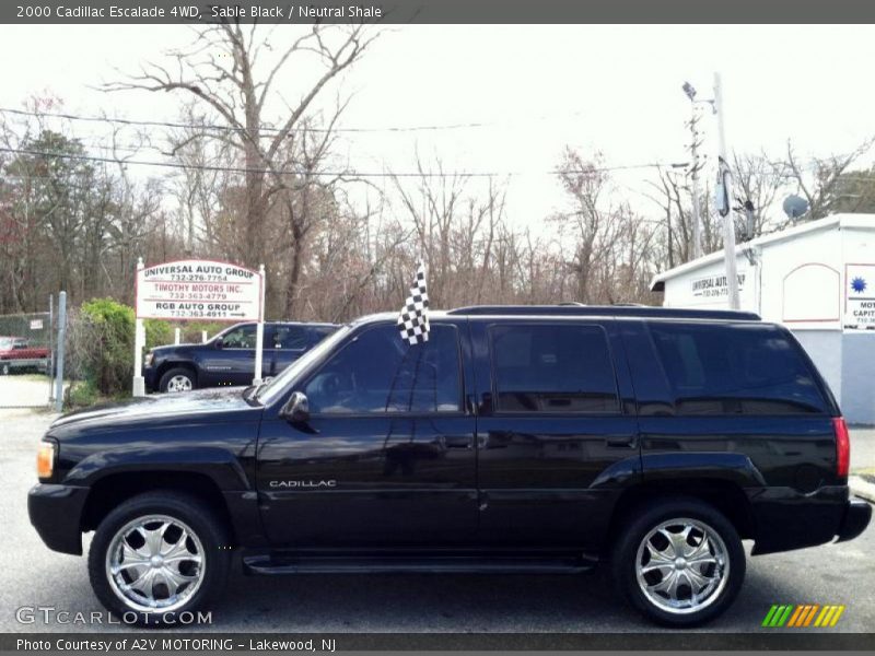 Sable Black / Neutral Shale 2000 Cadillac Escalade 4WD